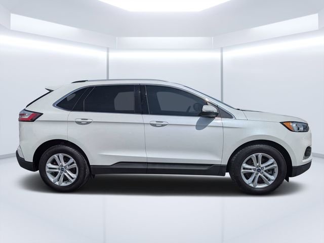 Used 2020 White Ford SEL image 2