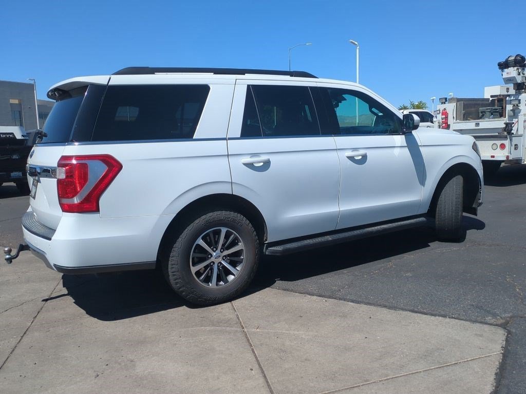 Used 2019 Oxford White Ford XLT image 3