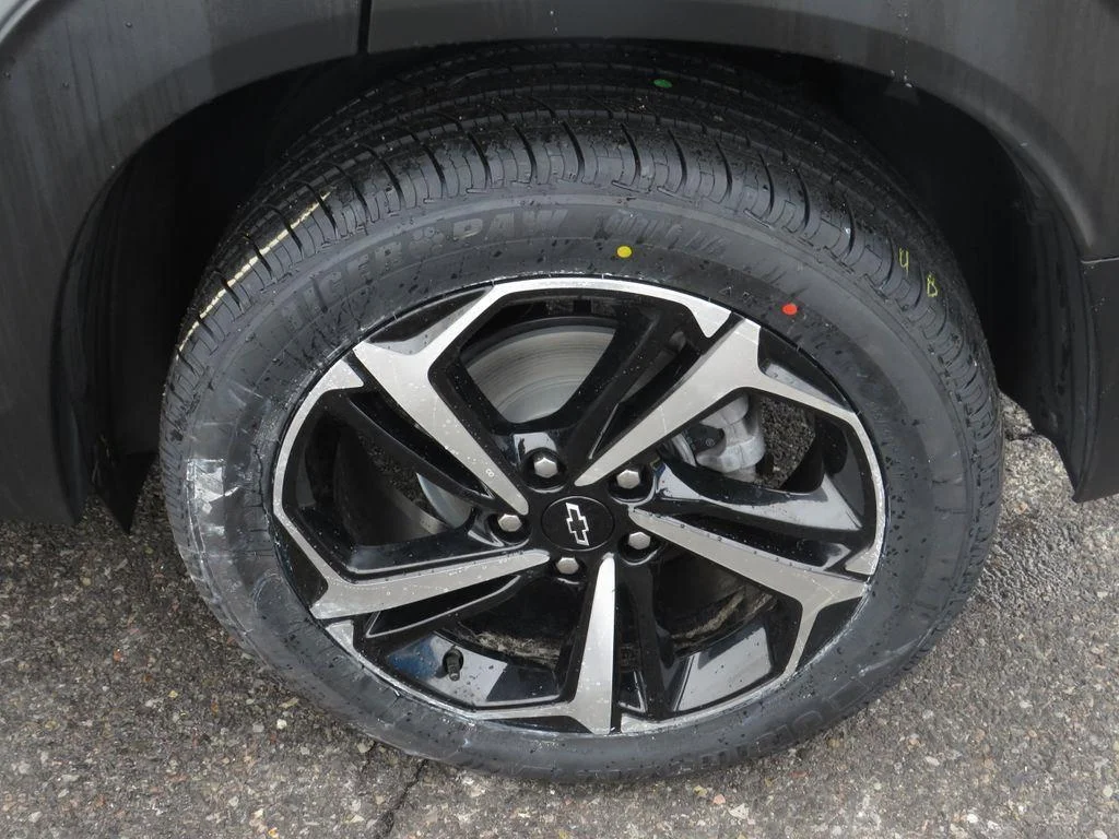 Used 2023 Sterling Gray Metallic Chevrolet RS image 11