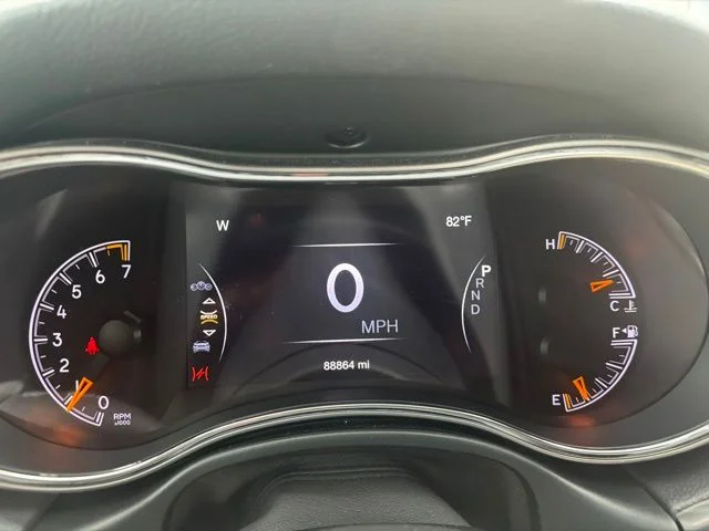 Used 2021 Silver Jeep Limited image 5