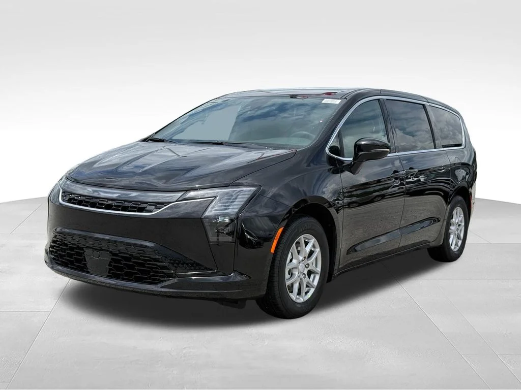 2027 Chrysler Pacifica Select's photo