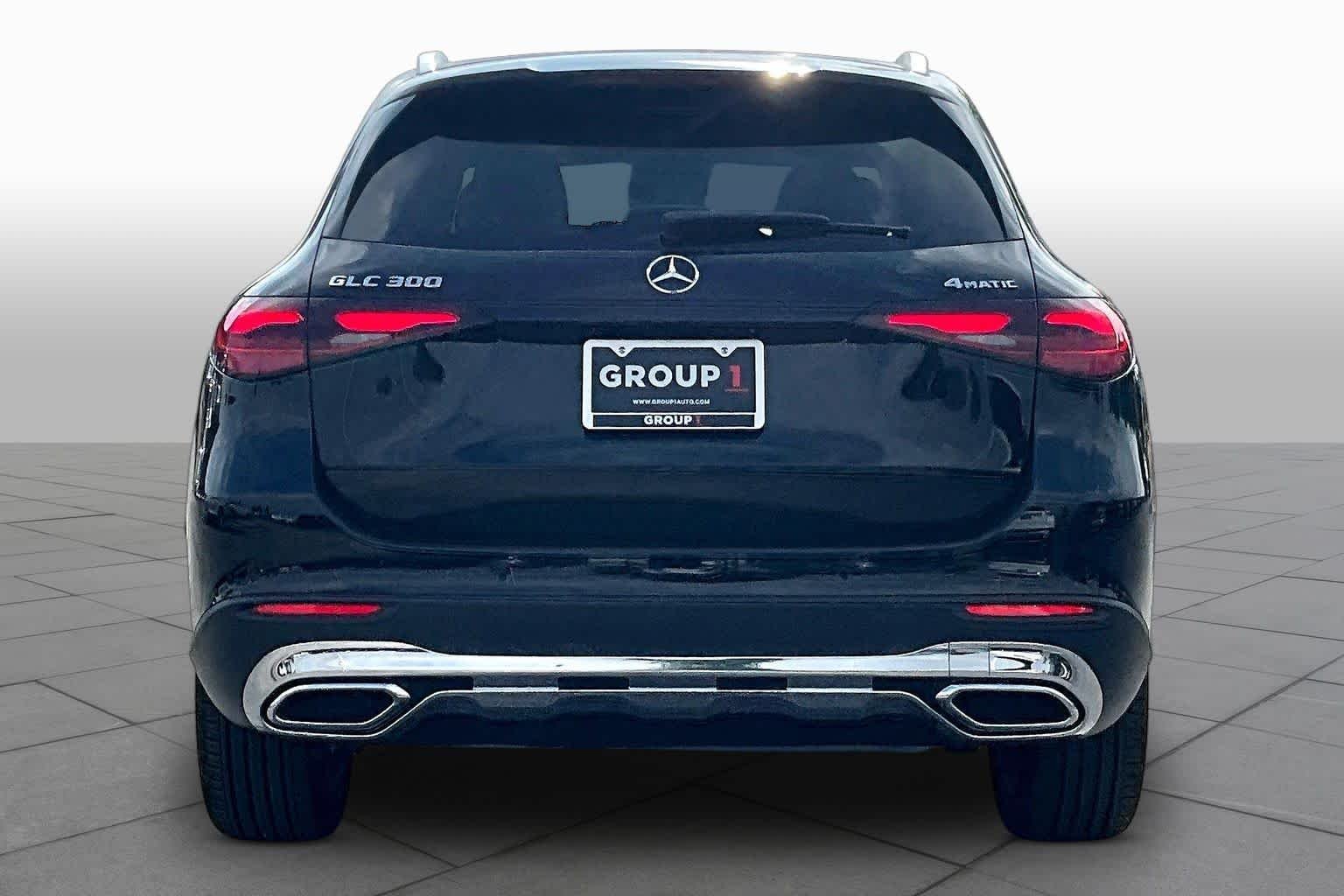 Used 2024 Black Mercedes-Benz GLC 300 image 5