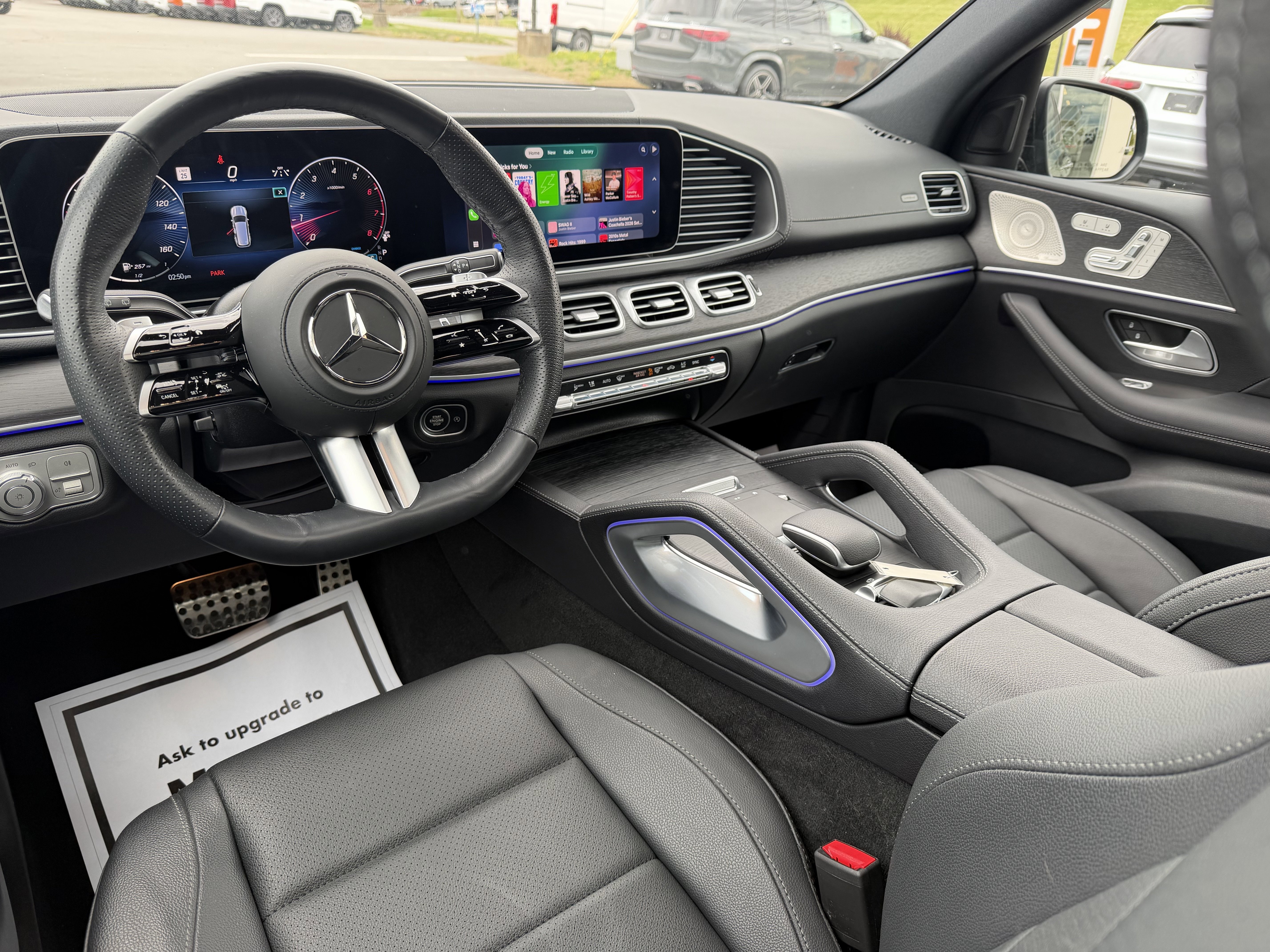 Used 2025 OBSIDIAN BLACK Mercedes-Benz GLS 450 image 7