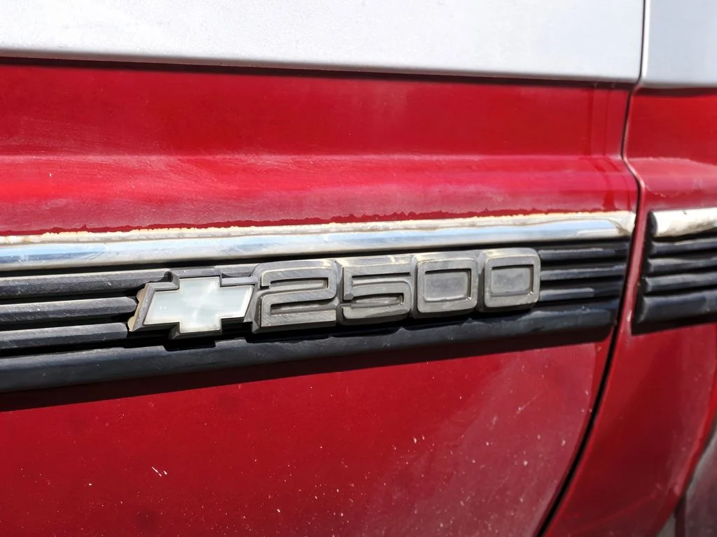 Used 1989 Red Chevrolet  image 11