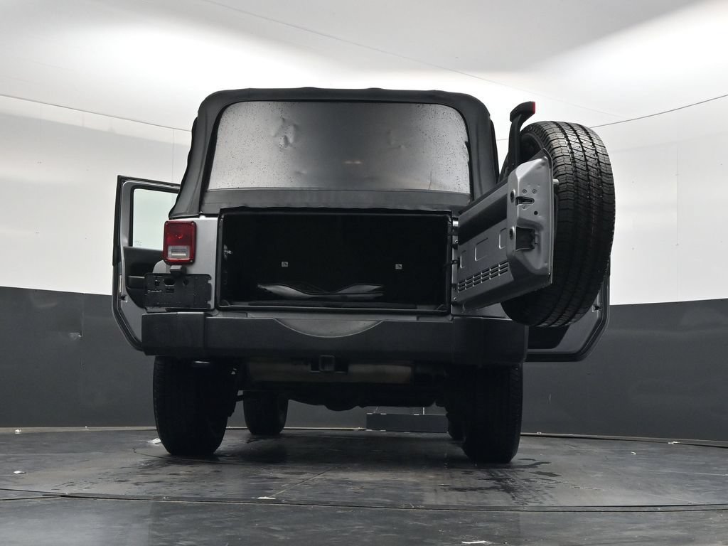 Used 2017 Silver Jeep Sport image 41
