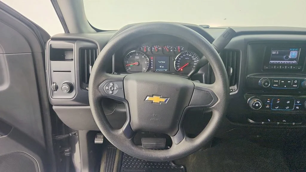 Used 2015 TUNGSTEN METALLIC Chevrolet LS image 16