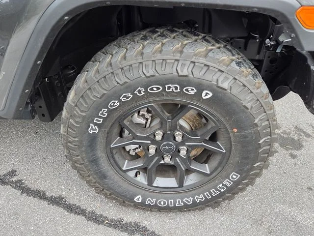 Used 2025 Gray Jeep Willys image 11