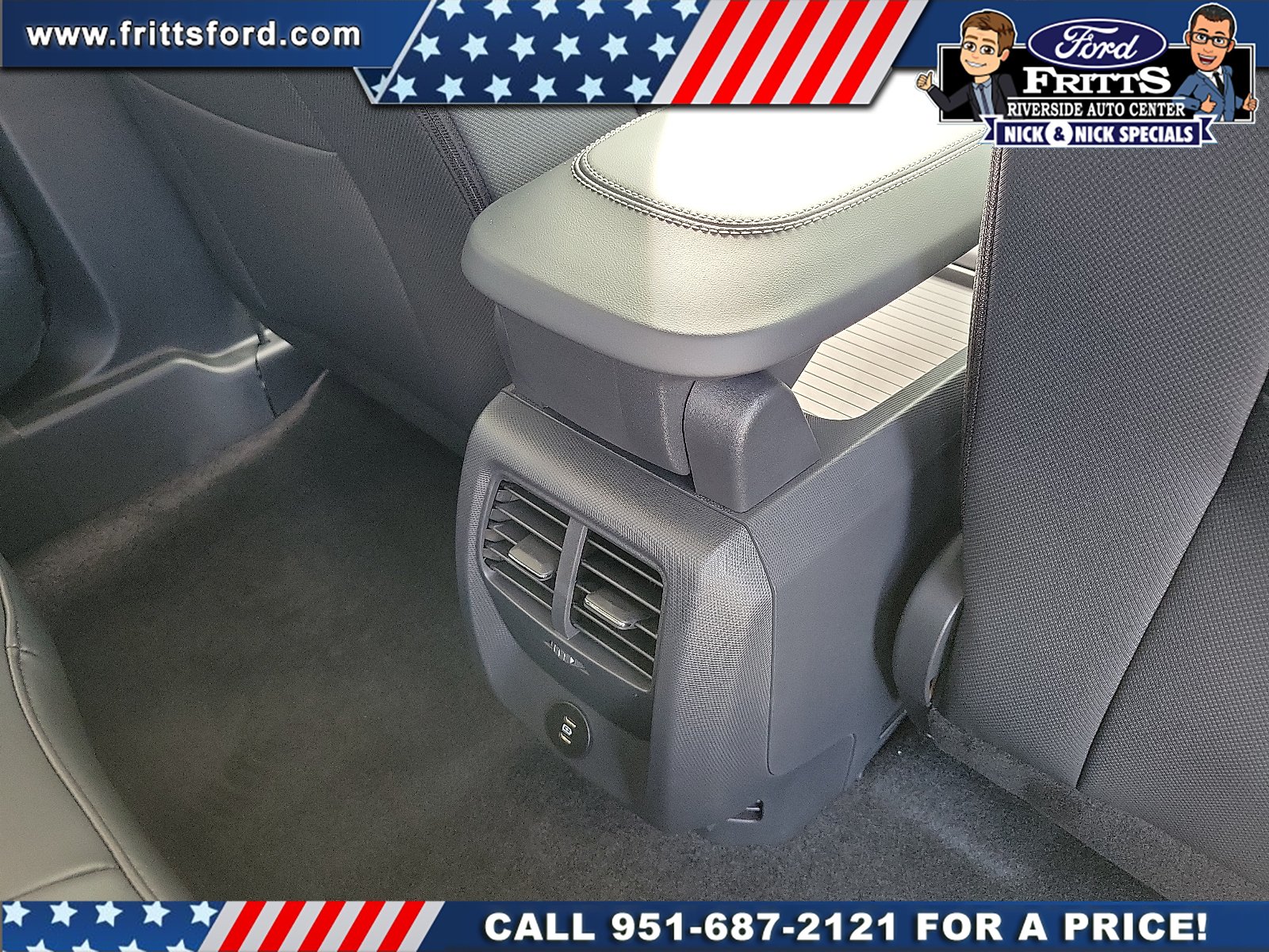 New 2026 Star White Metallic Tri-coat Ford Premium image 21
