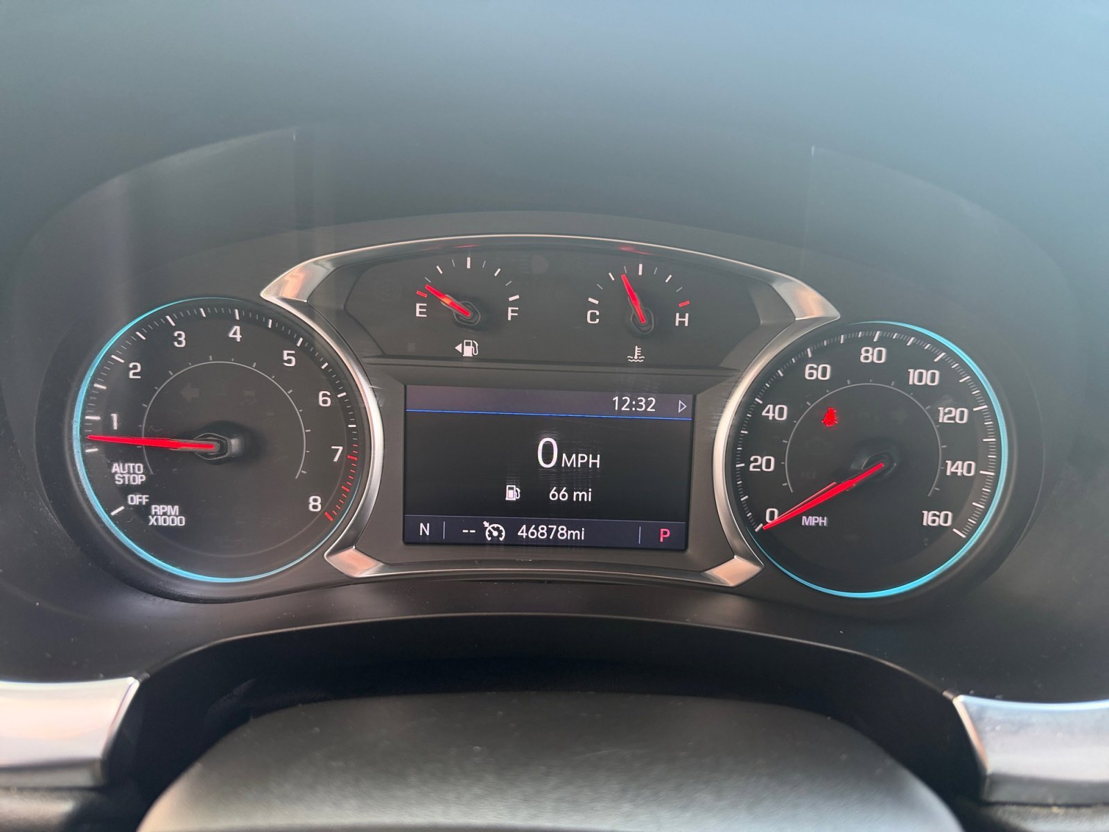 Used 2022 Summit White Chevrolet LT Cloth image 15