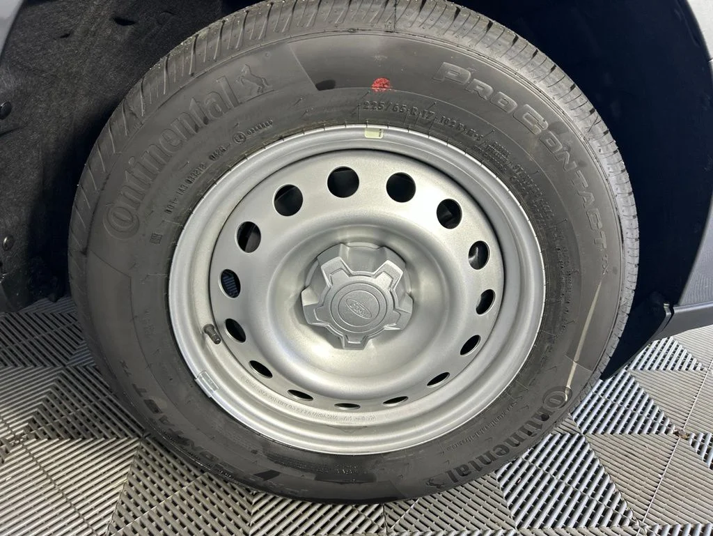 New 2026 Carbonized Gray Metallic Ford XL image 5