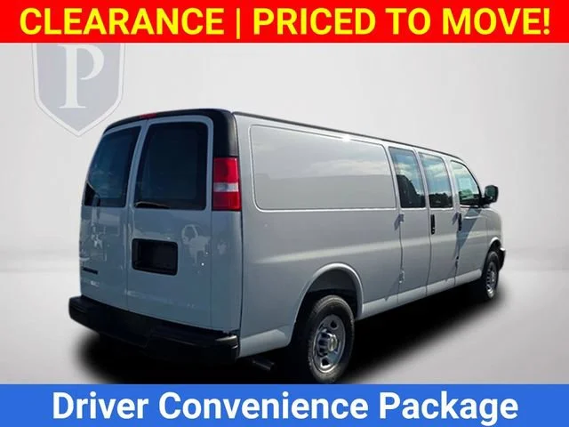 2025 Chevrolet Express Cargo Work Van - Photo 6