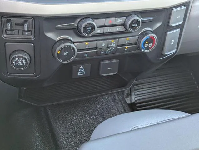 2026 Ford F-250 Super Duty XL - Photo 18