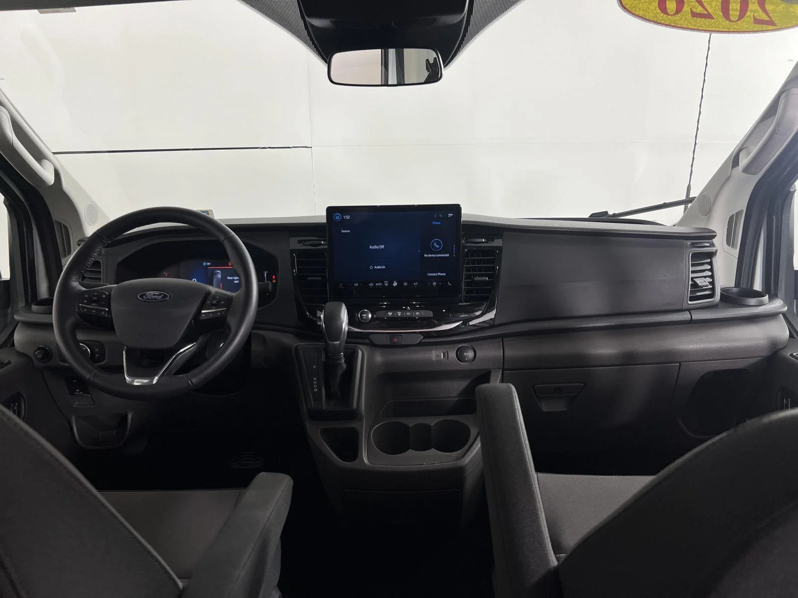 Used 2026 Oxford White Ford XLT image 3