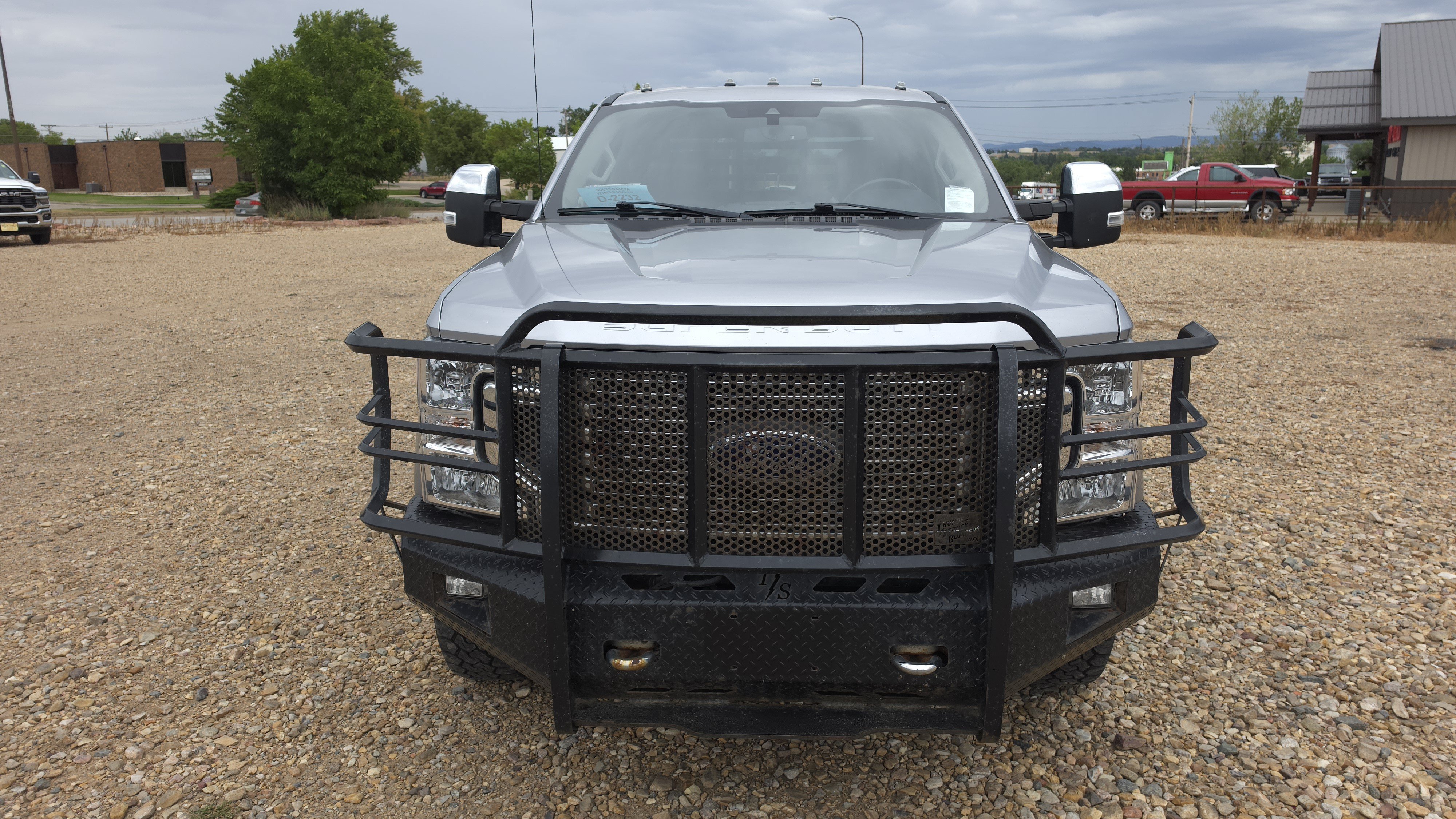 Used 2021 Silver Ford LARIAT image 8