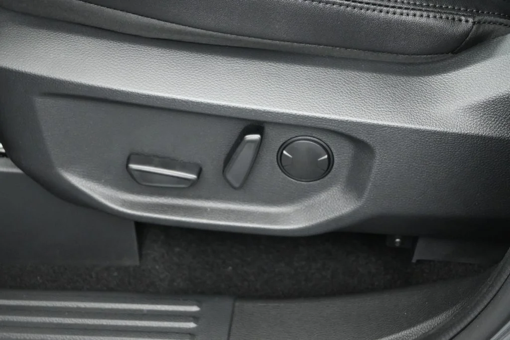 New 2026 Gray Ford Lariat image 9