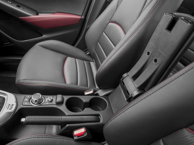 Used 2017 White Mazda Touring image 12