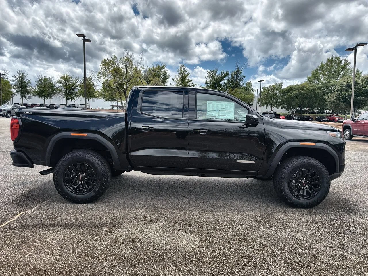 New 2026 Onyx Black GMC Elevation image 9