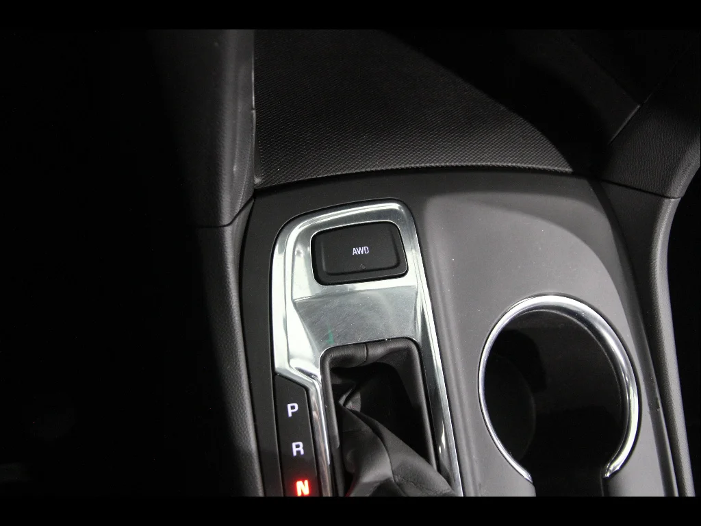 2023 Chevrolet Equinox LS - Photo 14