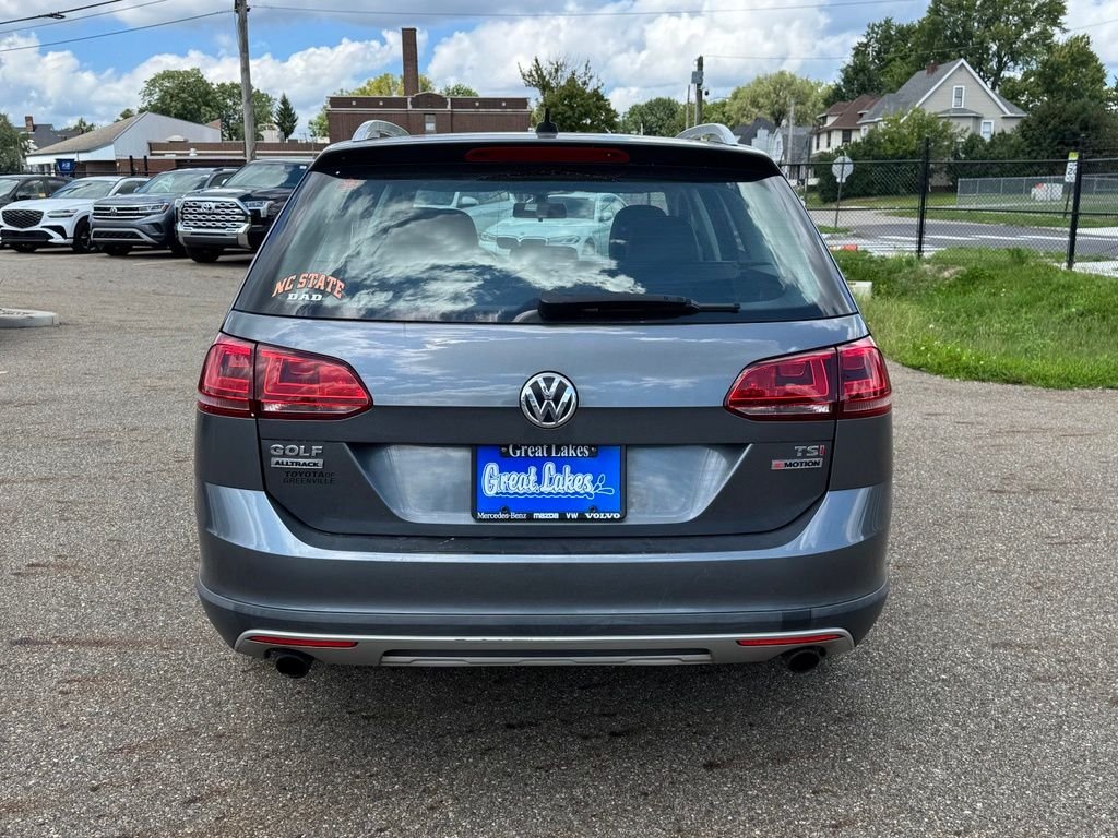 Used 2017 Gray Volkswagen TSI SEL image 3