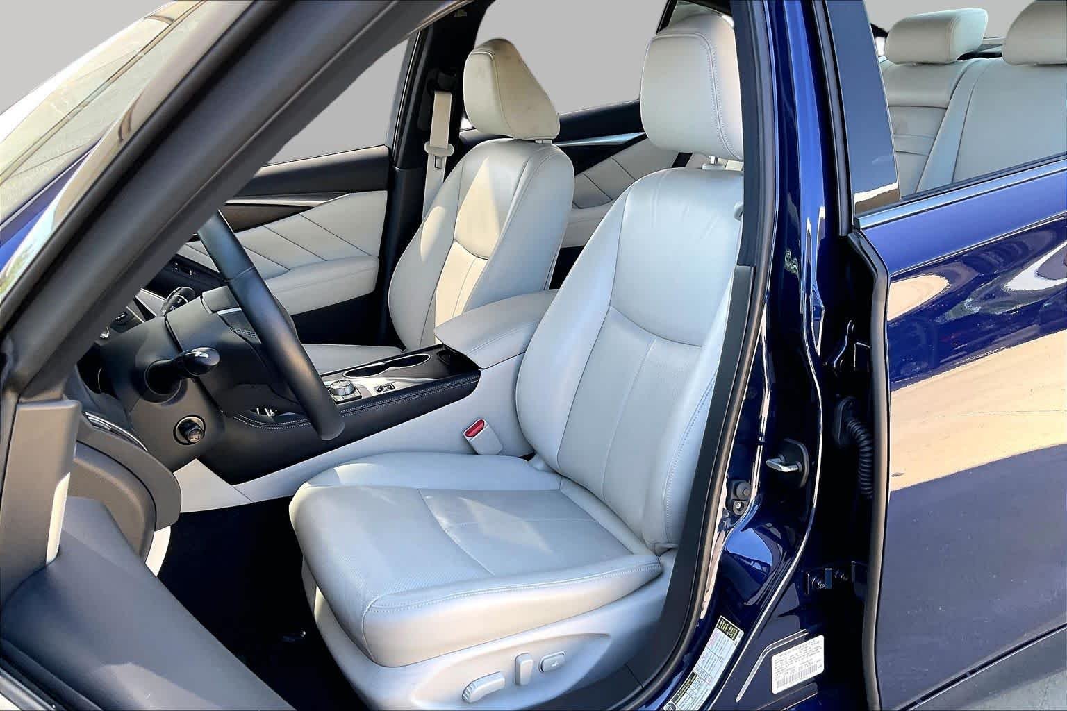 Used 2023 Grand Blue INFINITI SENSORY image 8