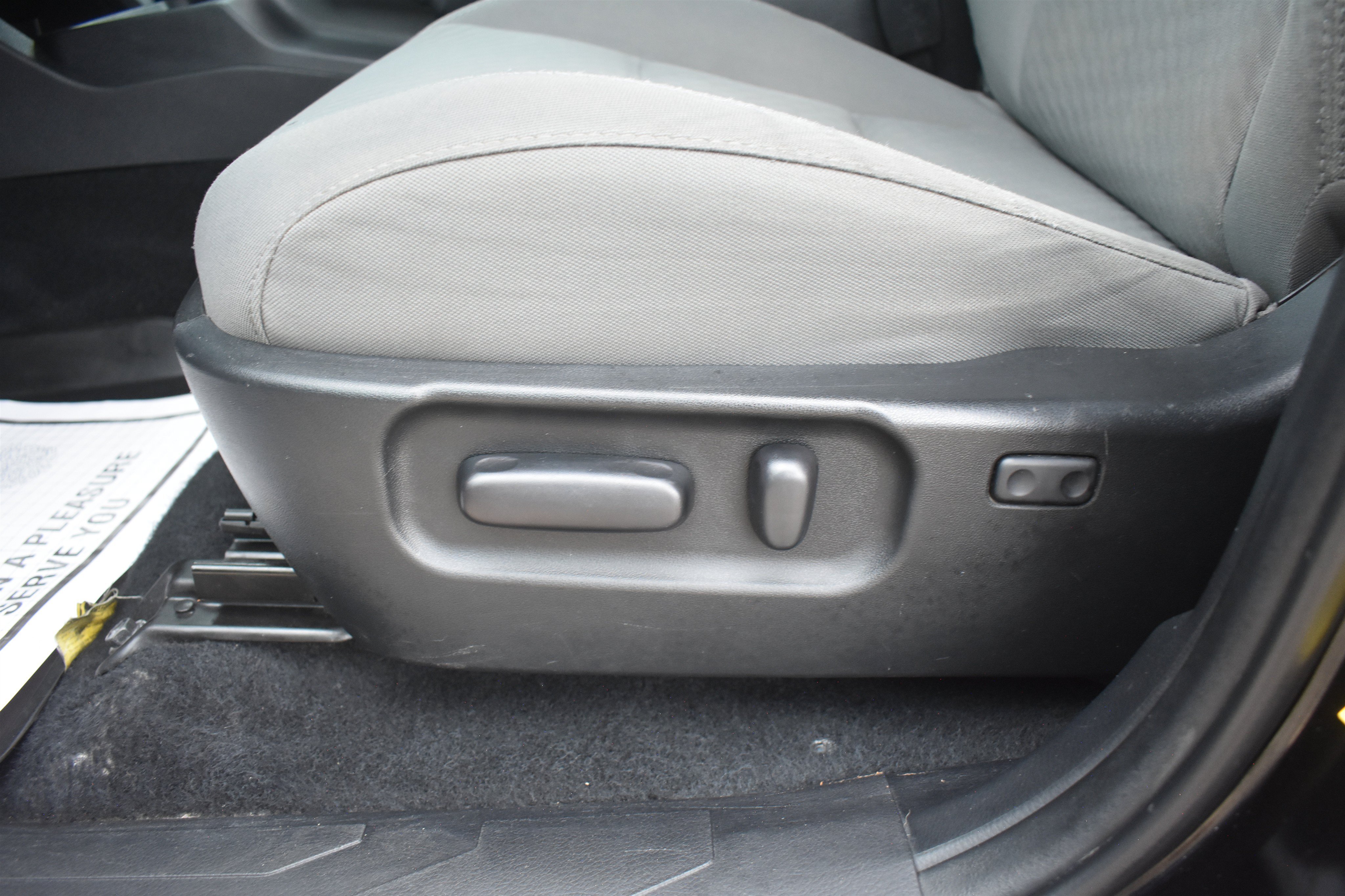Used 2022 Black Toyota SR5 image 16