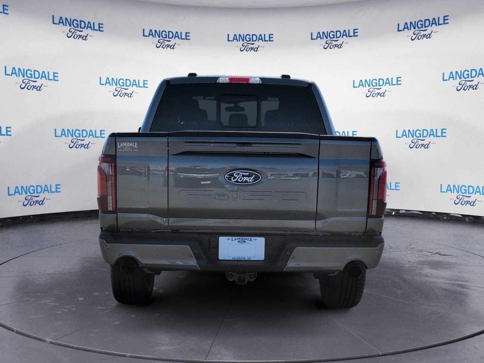 New 2026 Carbonized Gray Metallic Ford Lariat image 8