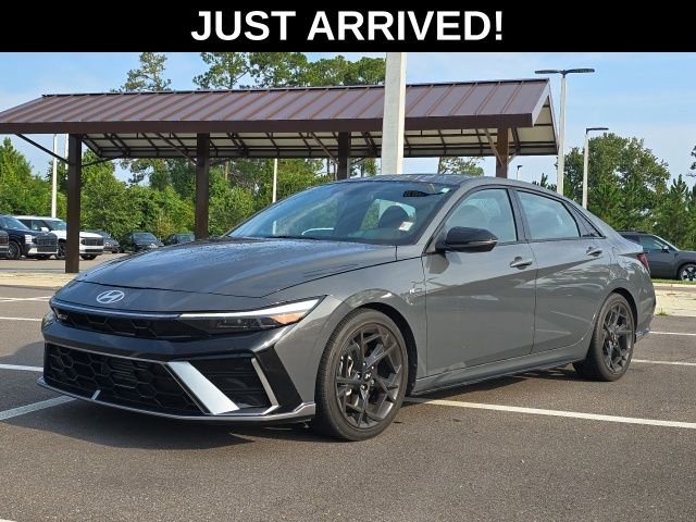 2025 Hyundai Elantra N Line - Photo 26