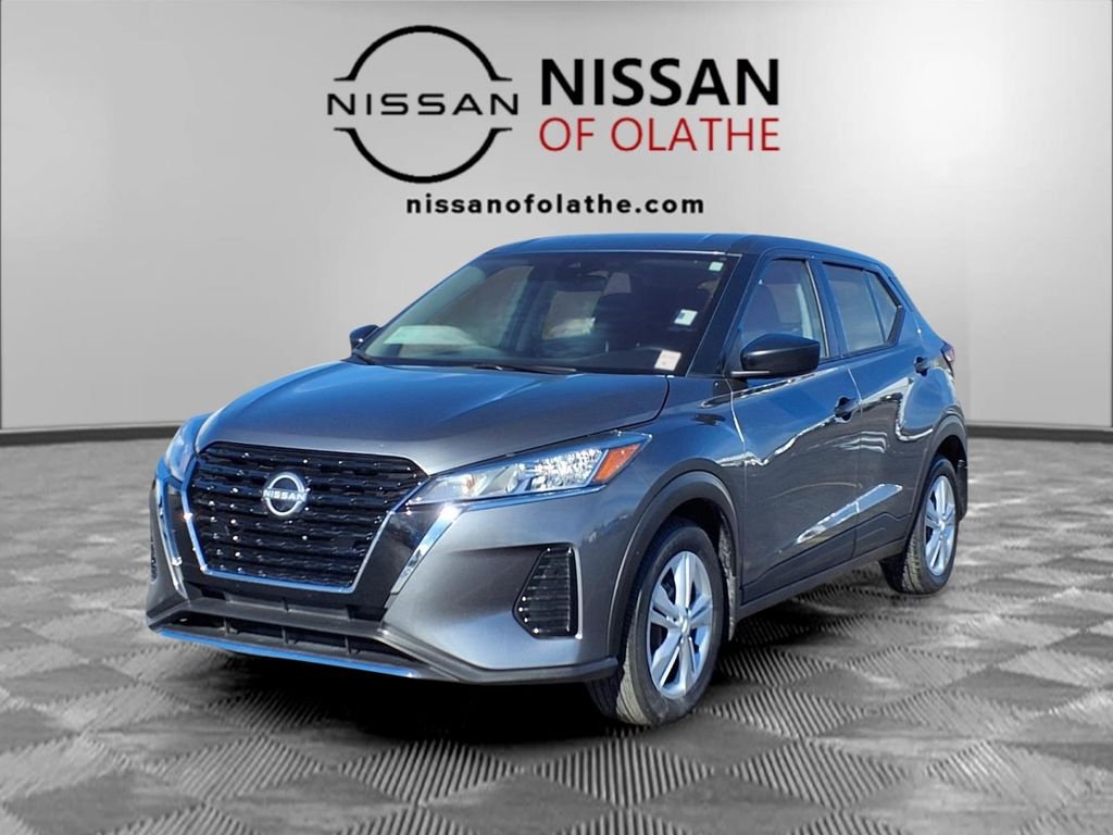 2025 Nissan KICKS PLAY Base
