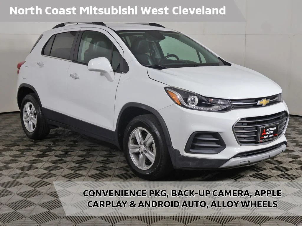 Used 2020 White Chevrolet LT image 1