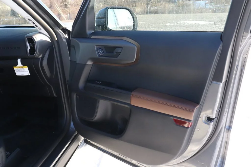 New 2025 Carbonized Gray Metallic Ford Outer Banks® image 41