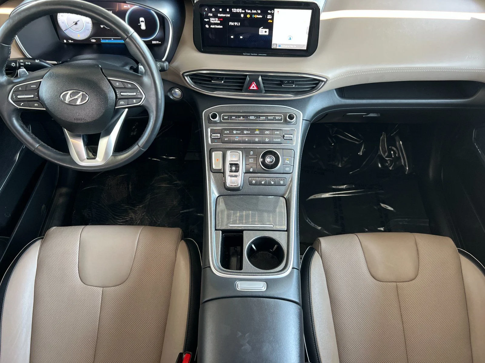Used 2023 White Hyundai Limited image 12