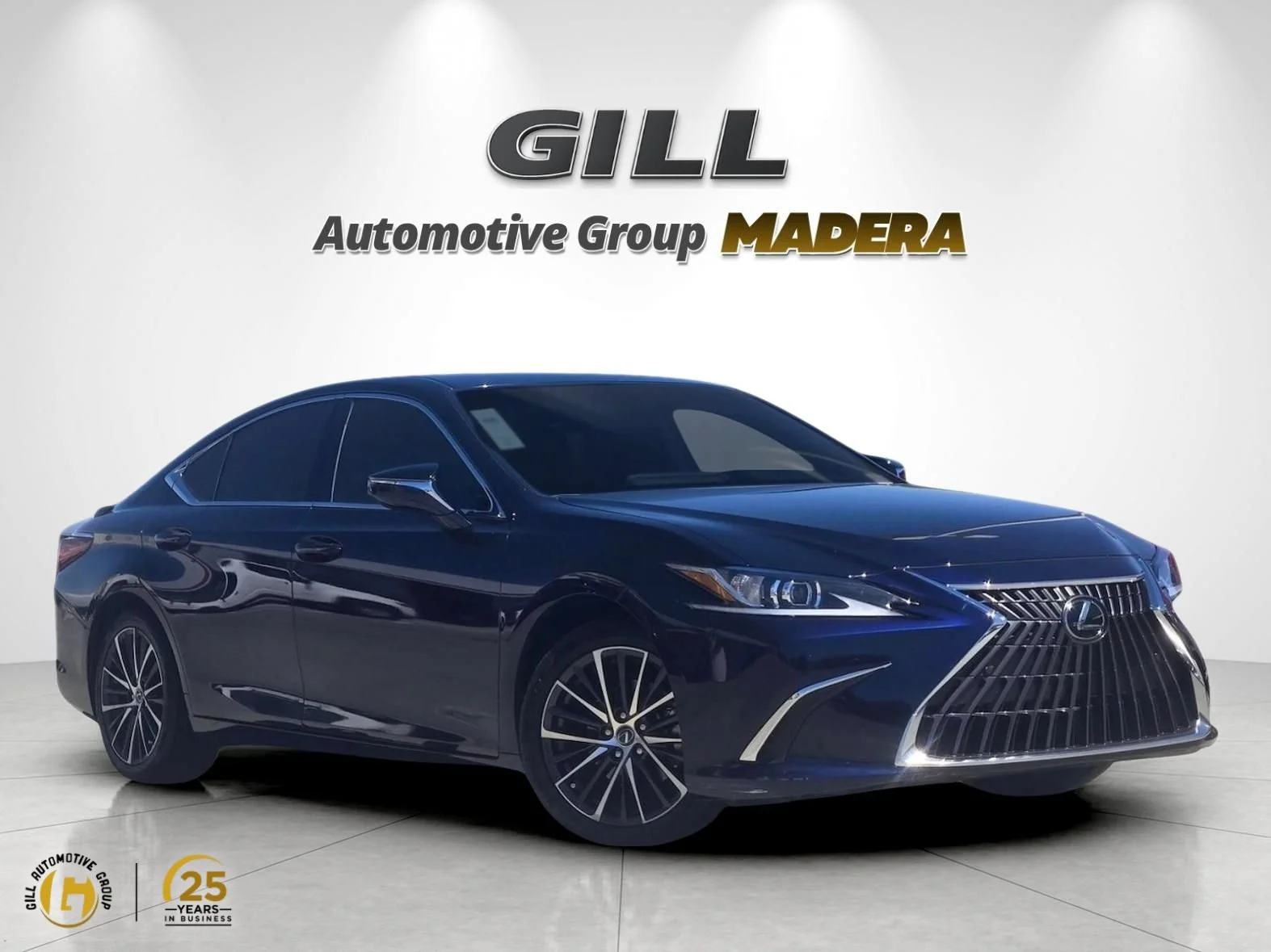 2025 Lexus ES Hybrid
