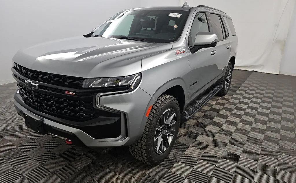 Used 2024 Sterling Gray Metallic Chevrolet Z71 image 1