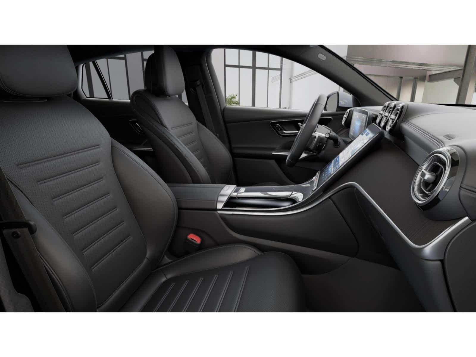 New 2026 Polar White Mercedes-Benz GLC 300 image 3