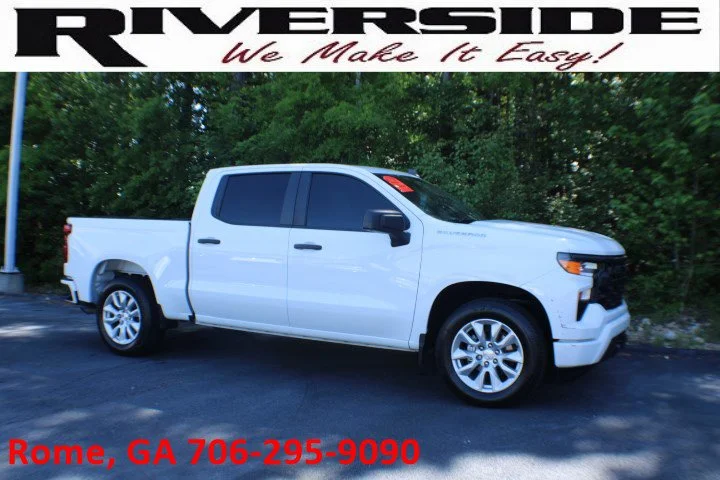 Used 2023 Summit White Chevrolet Custom image 1