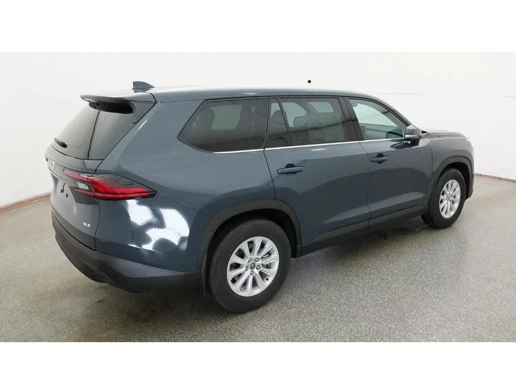 New 2026 White Toyota XLE image 12