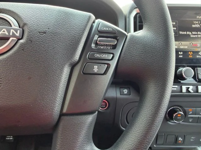 2025 Nissan Frontier SV - Photo 17
