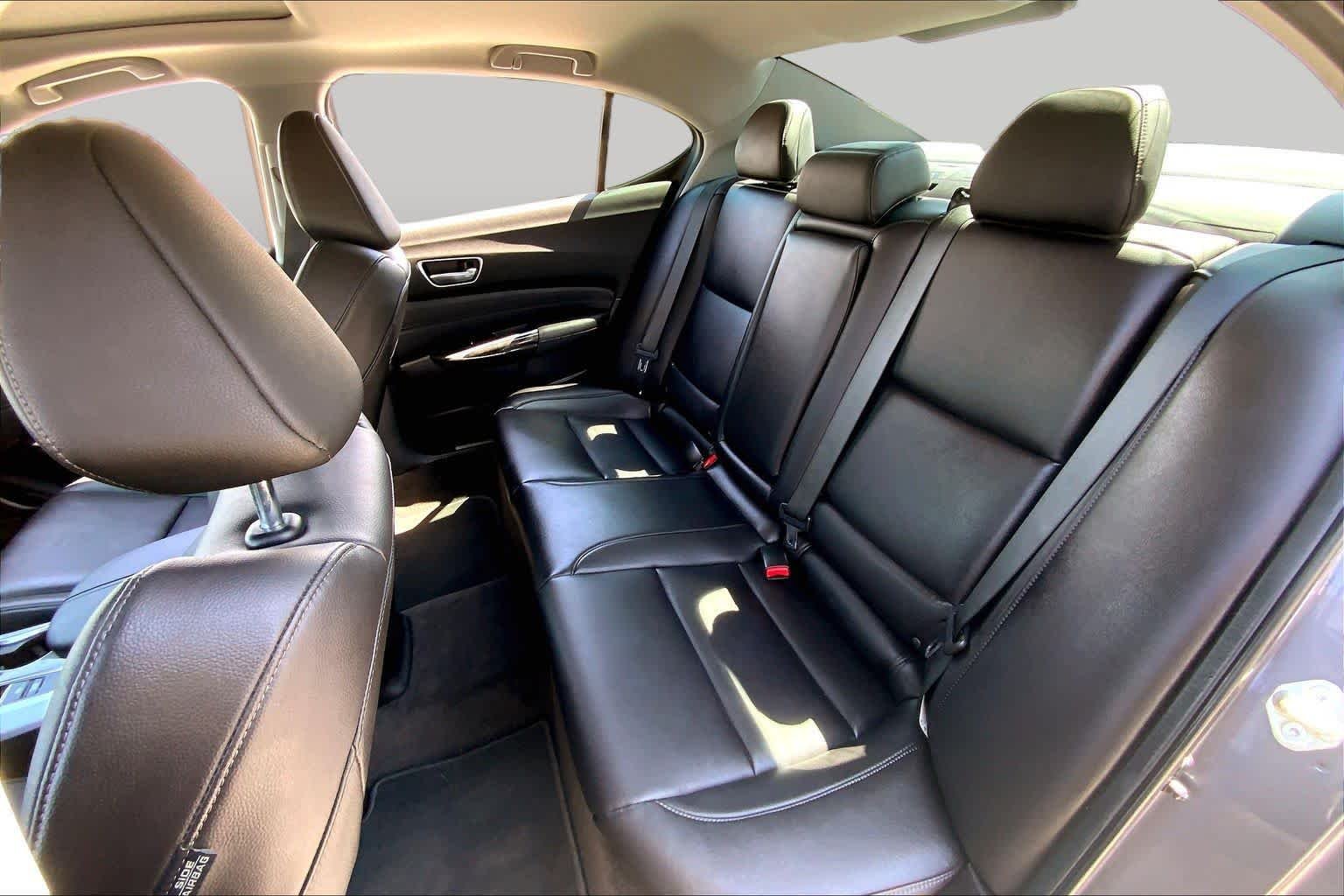 Used 2019 Modern Steel Metallic Acura  image 21