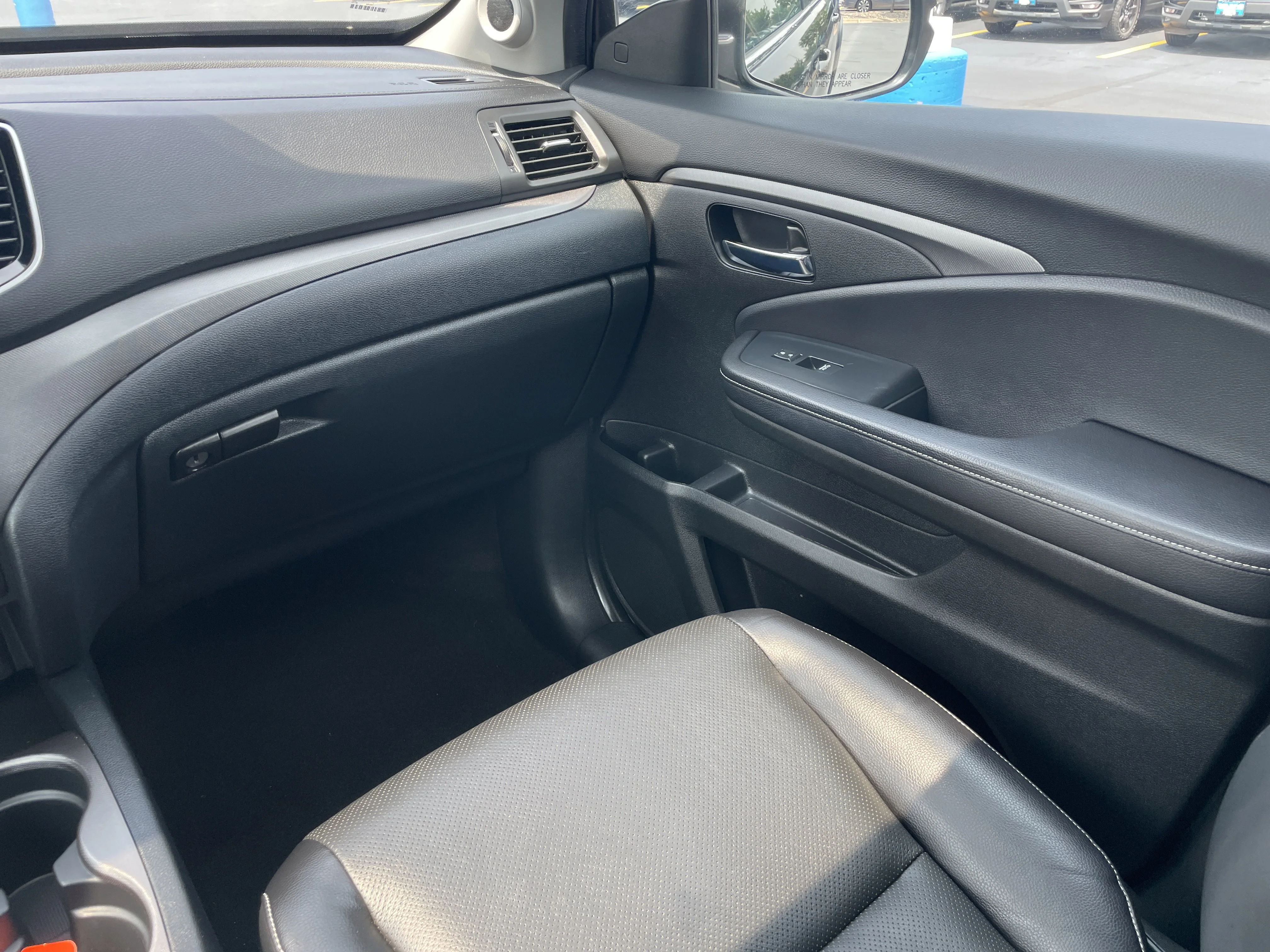 Certified Used 2023 Crystal Black Pearl Honda AWD RTL image 44