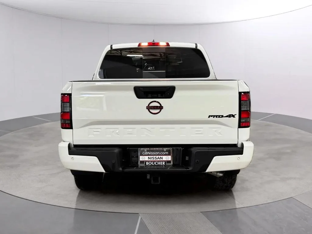 Certified Used 2023 Glacier White Nissan PRO-4X image 5