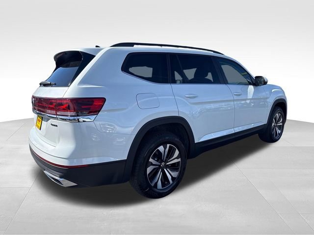 New 2026 Opal White Pearl Volkswagen 2.0T SE image 7