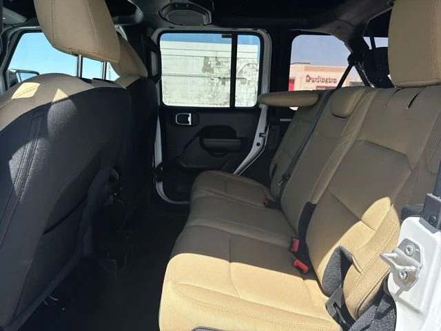 Used 2022 White Jeep Unlimited Sport S image 22