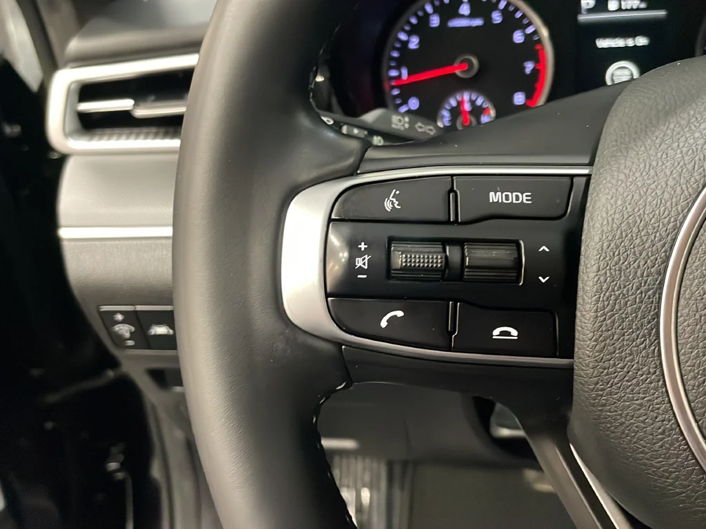 Used 2022 Black Kia GT-Line image 16