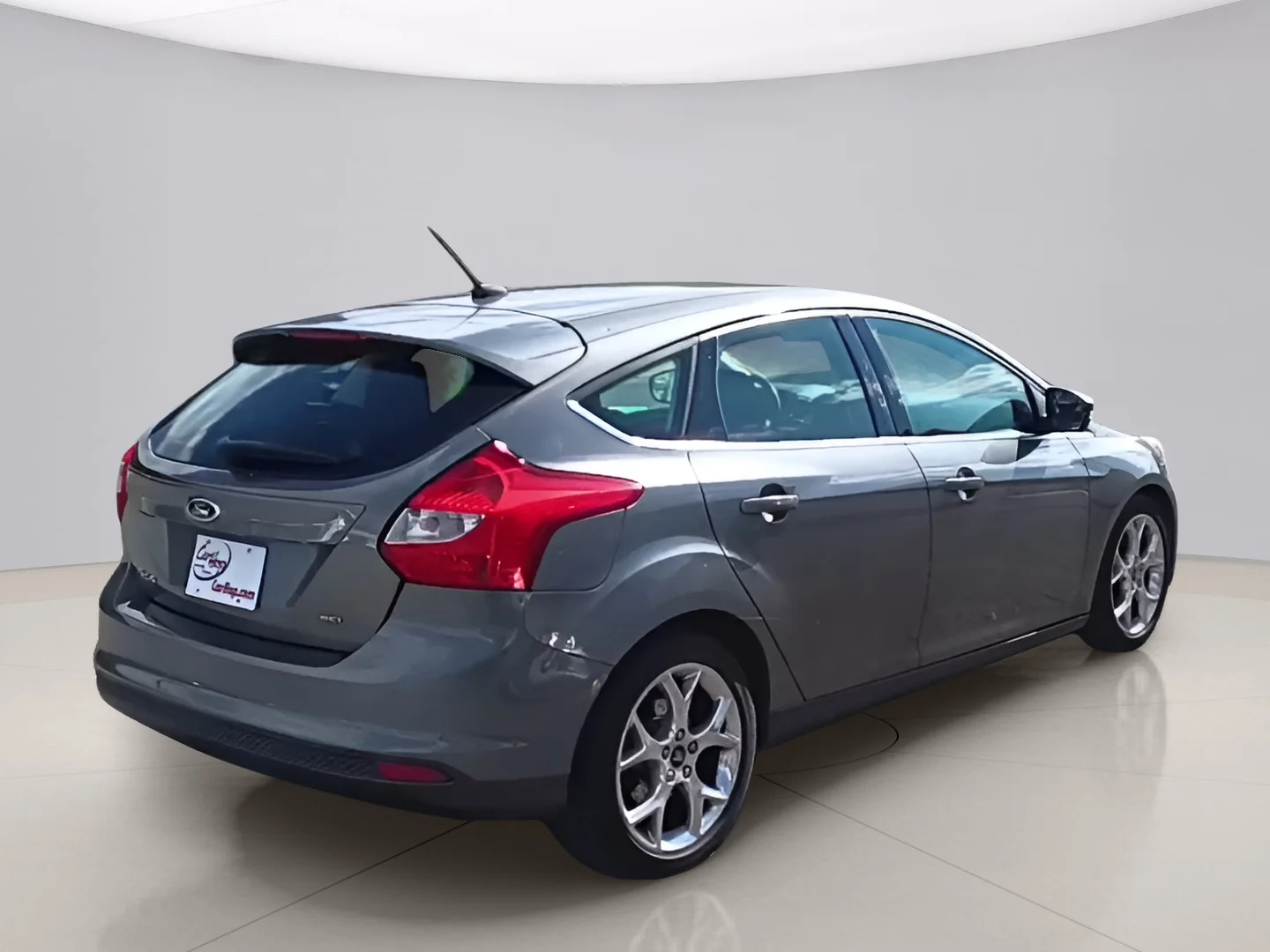 Used 2012 Gray Ford SEL image 6