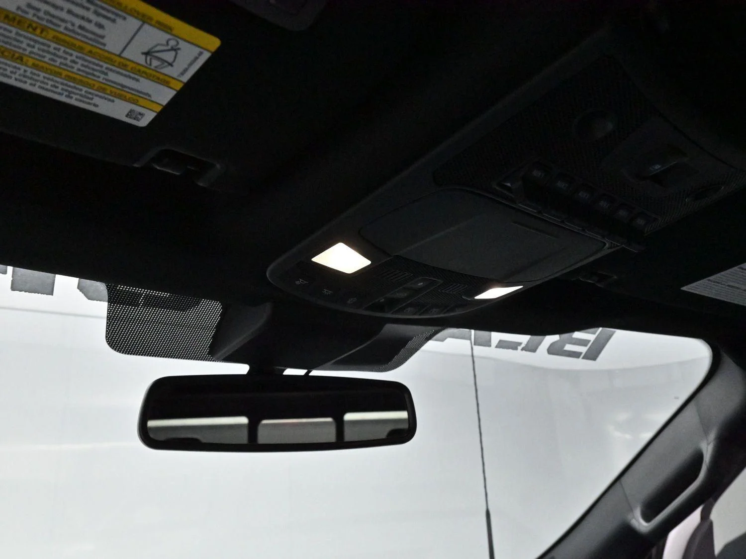 Used 2022 White Ford XL image 29
