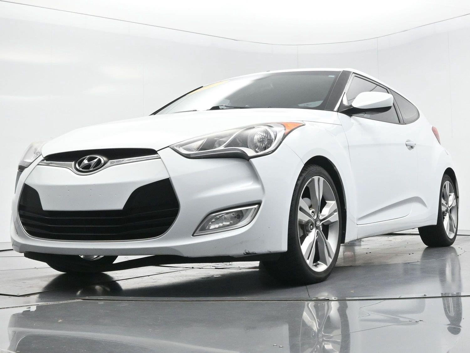 Used 2017 Century White Hyundai Value Edition image 44