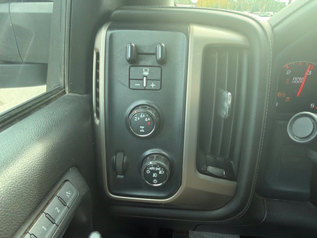 Used 2016 Summit White GMC Denali image 21
