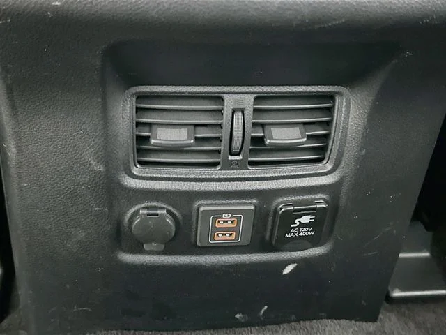Pre-Owned 2021 Nissan Titan SV