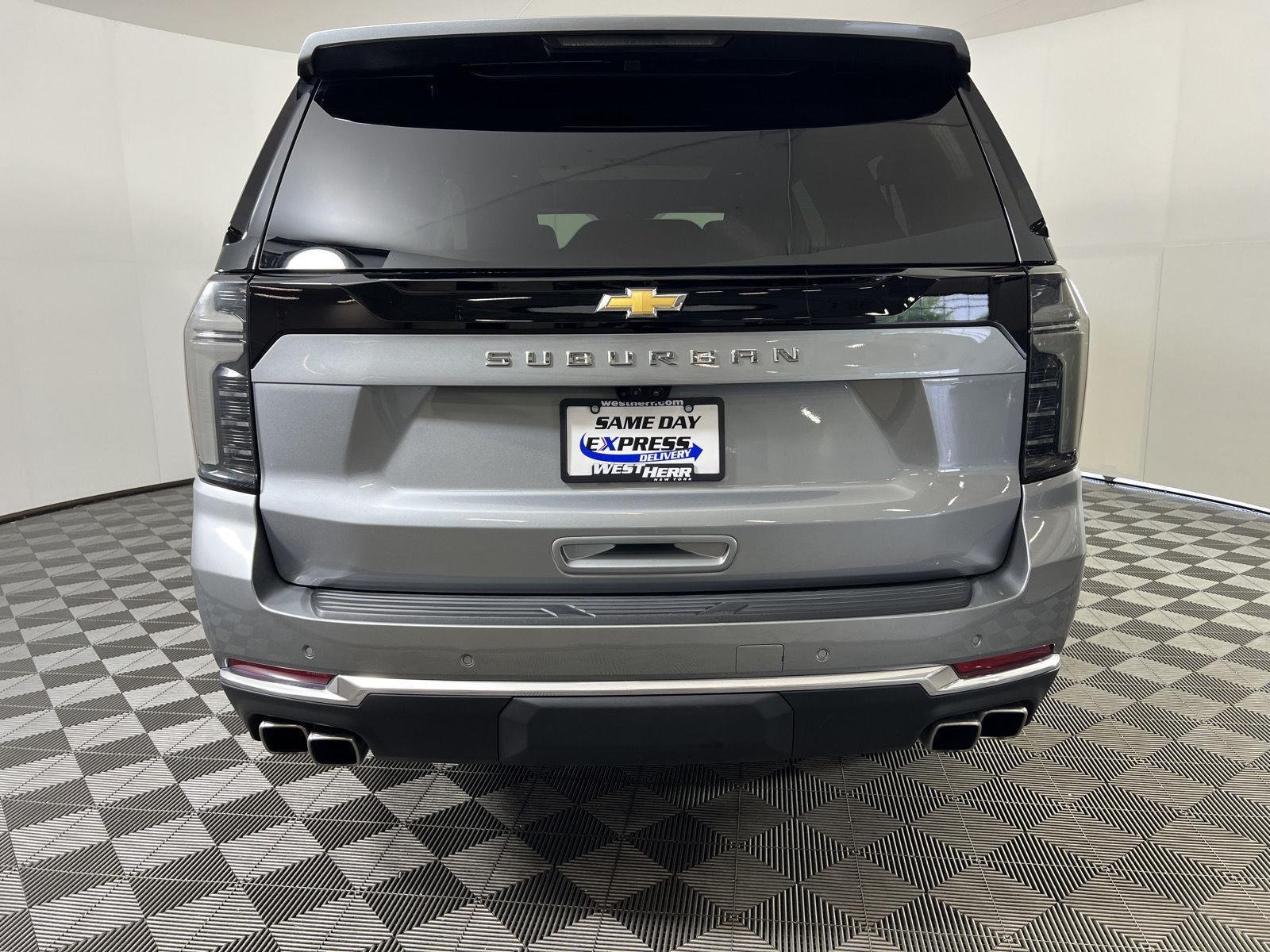 Used 2025 Sterling Gray Metallic Chevrolet High Country image 35