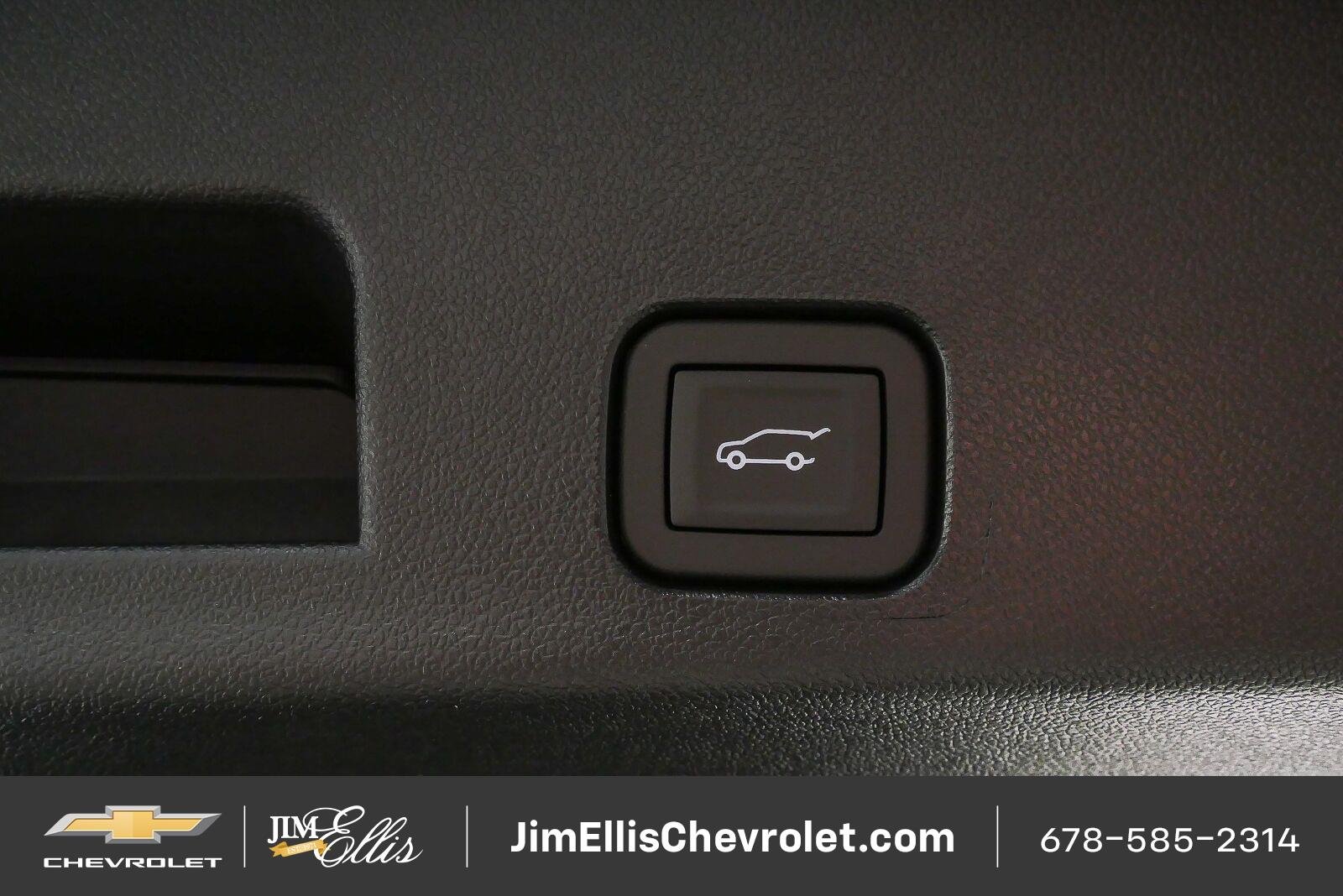 2027 Chevrolet Traverse Z71 - Photo 26